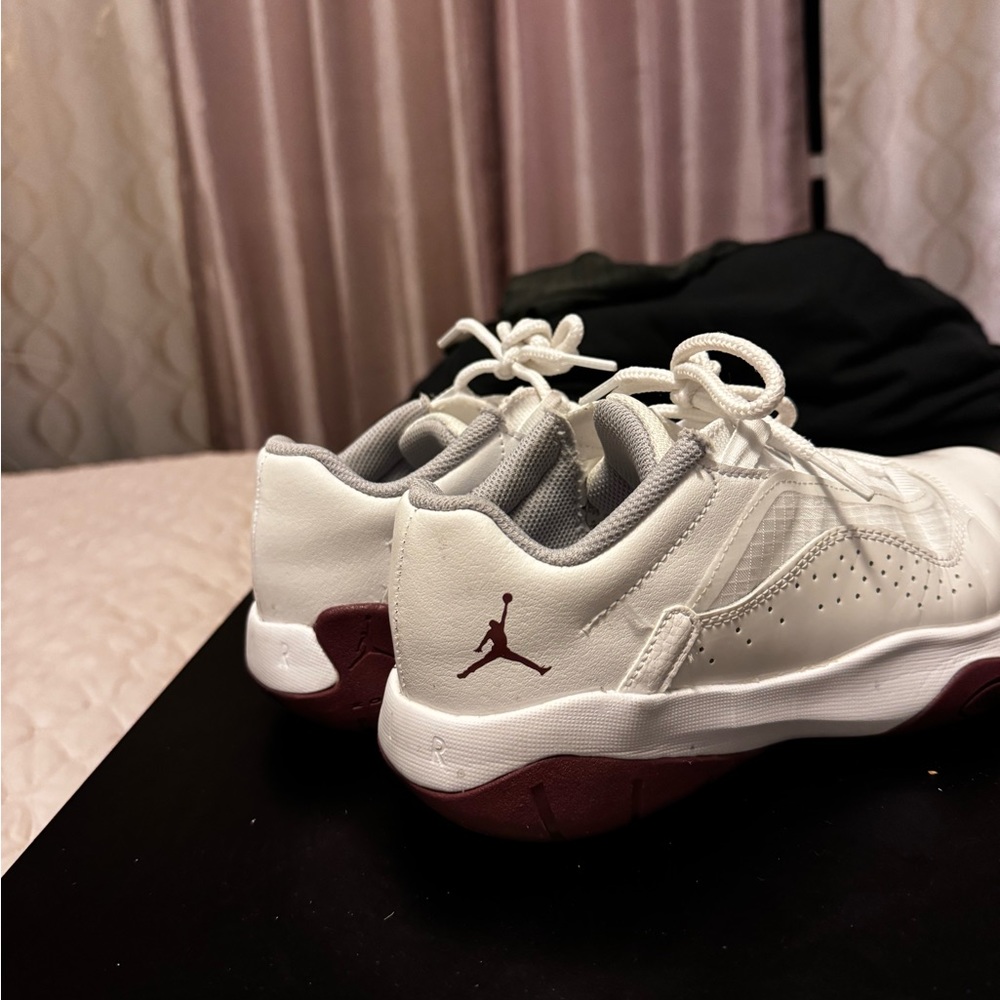 Air Jordan 11 cherrywood US6M